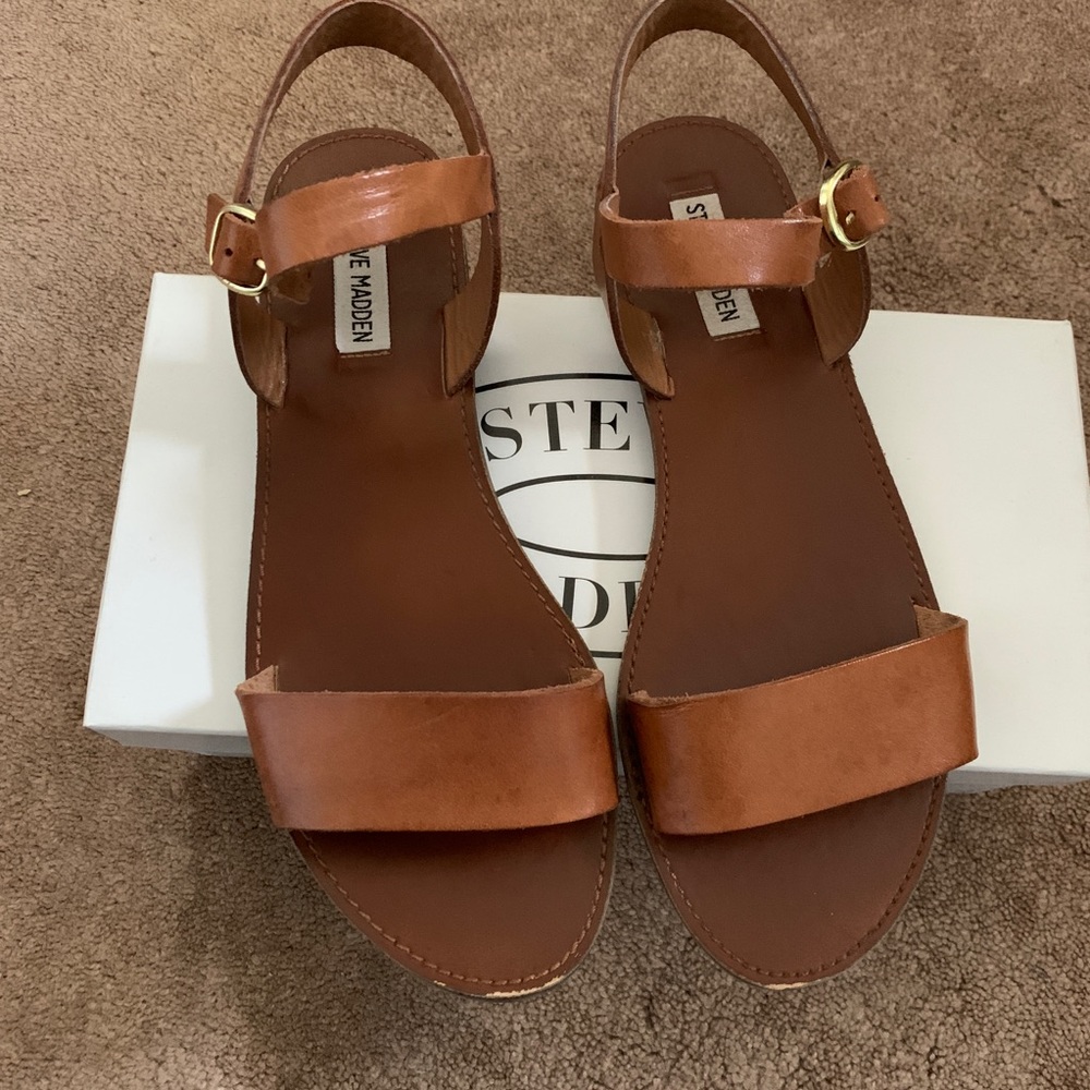 Steve Madden sandals.